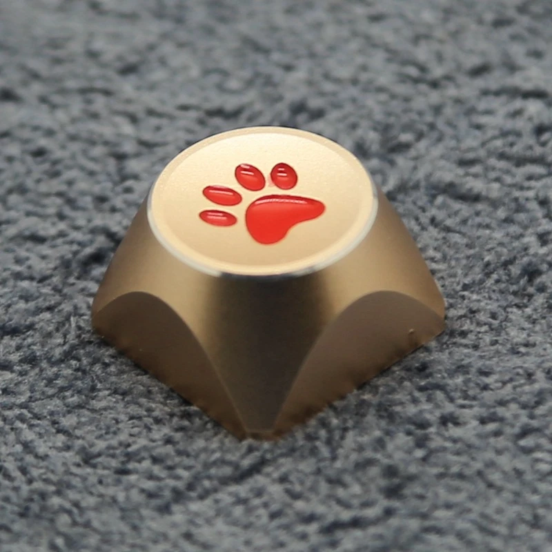 Backlit paw metal keycap