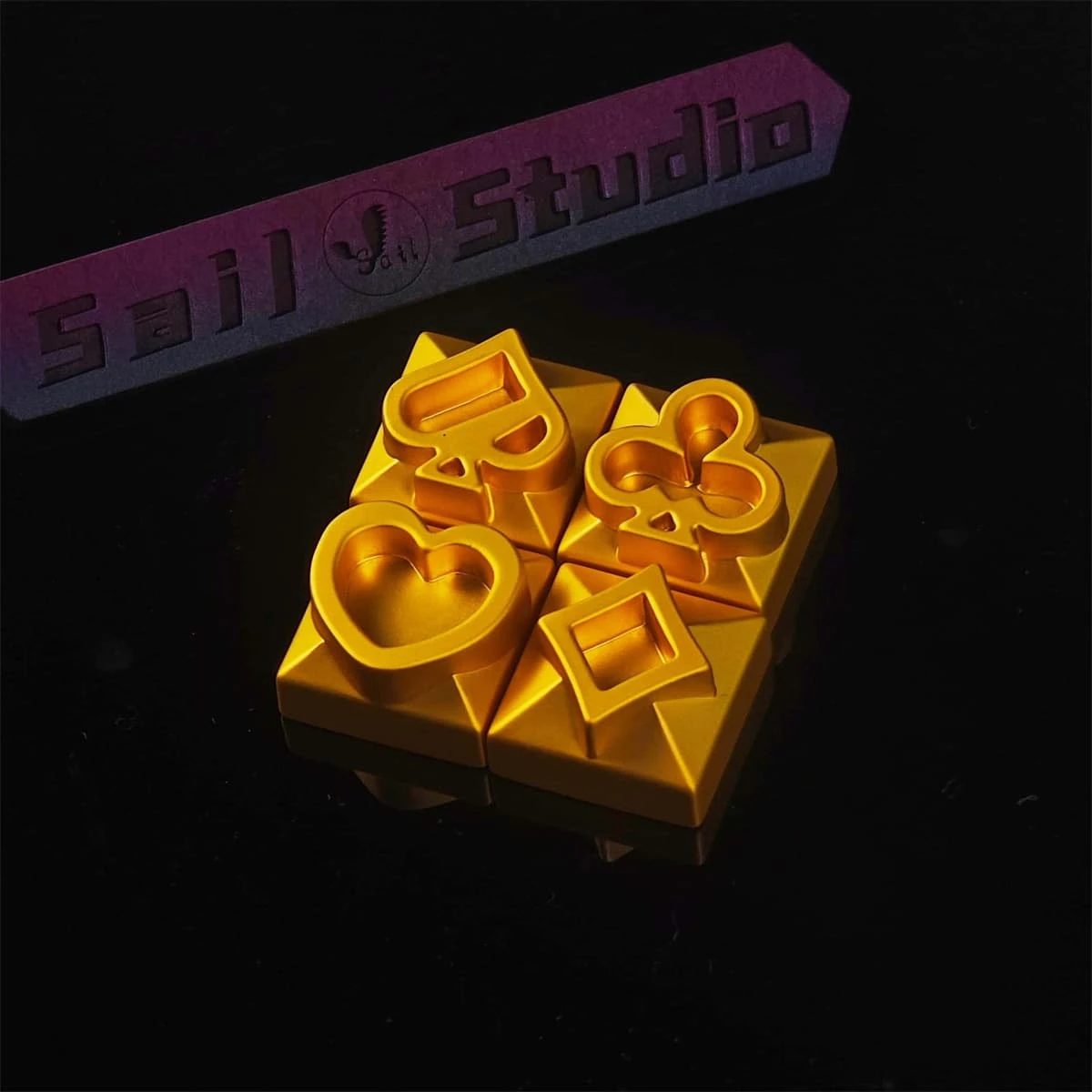 Poker motif metal keycap set